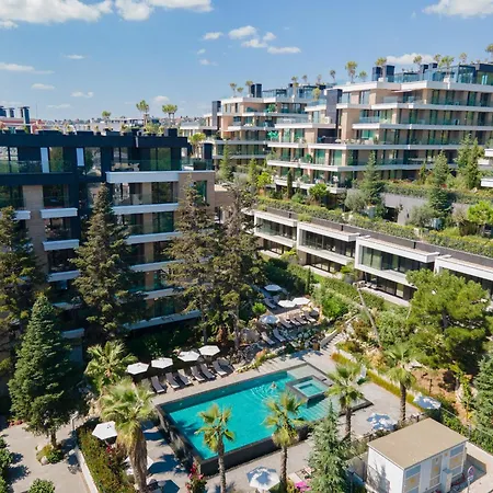 Апартамент Wonderful Azur Panorama Spa, Pool And Fitness Св. Св. Константин и Елена
